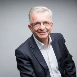"....Ces Assises seront le lieu de ce que nous cherchons collectivement : partager les solutions qui fonctionnent, fédérer les énergies, dépasser les postures. Car nous ne restaurerons pas la biodiversité sans transversalité, ni sans la mobilisation de toute la société..."